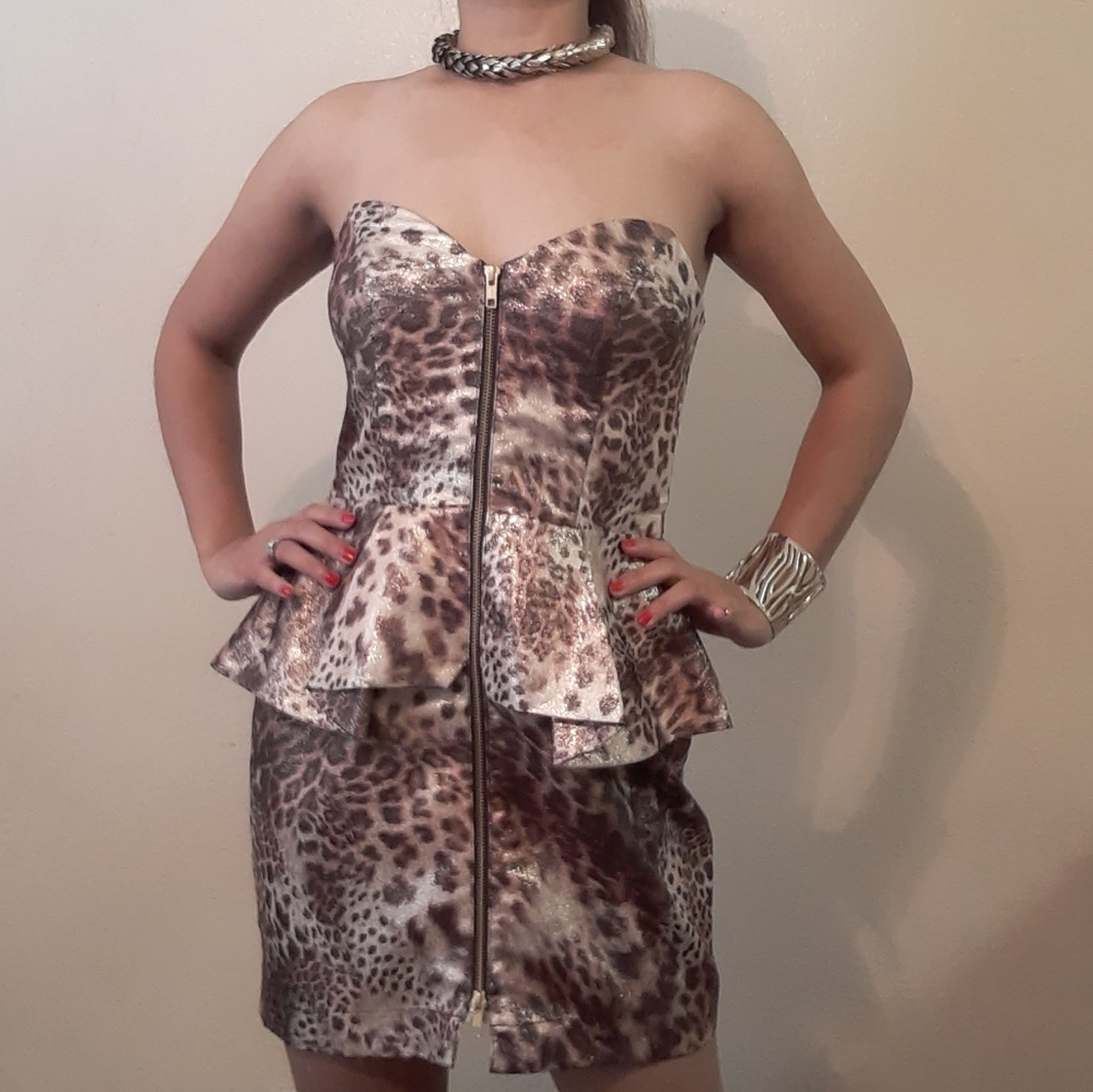 Strapless dress